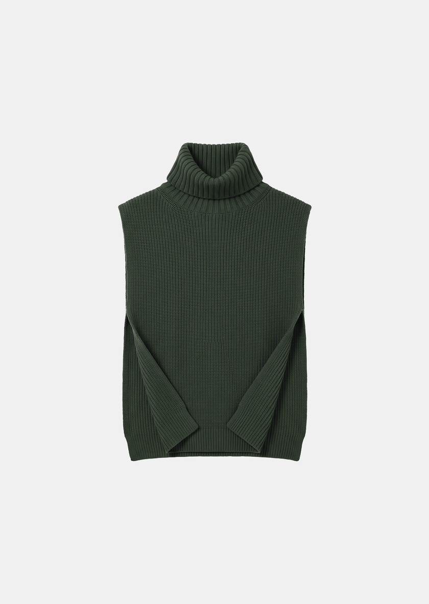 Angèle's Breastplate thyme in roll-neck knit Thym TARA JARMON